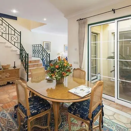Sleeps 6 Air Con Wifi Villa Quinta do Lago